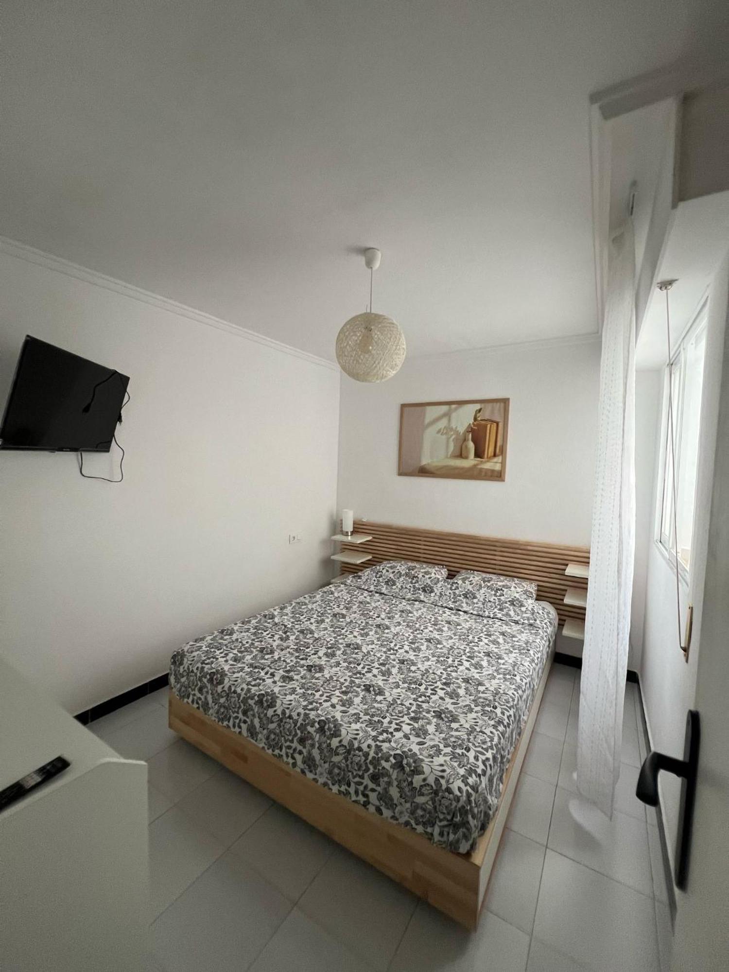Kiara Apartament - With Garage Torrevieja Exteriör bild